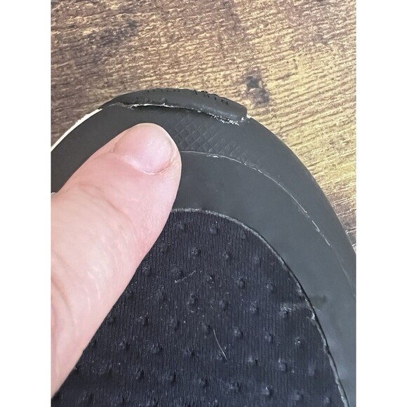 Nike Womens Air Zoom Pegasus 36 Shield AQ8006-002 Black Running Shoes Sz 5.5 - Picture 11 of 16